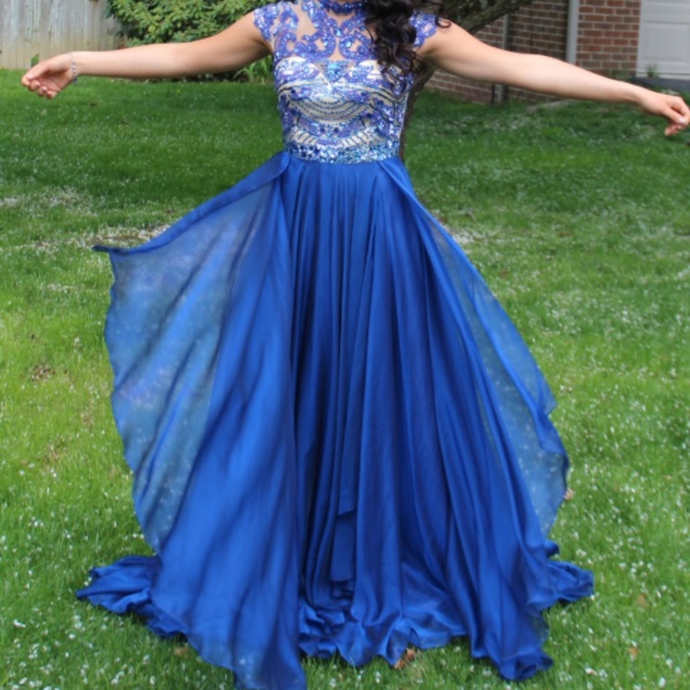 Extra Pics - image 1